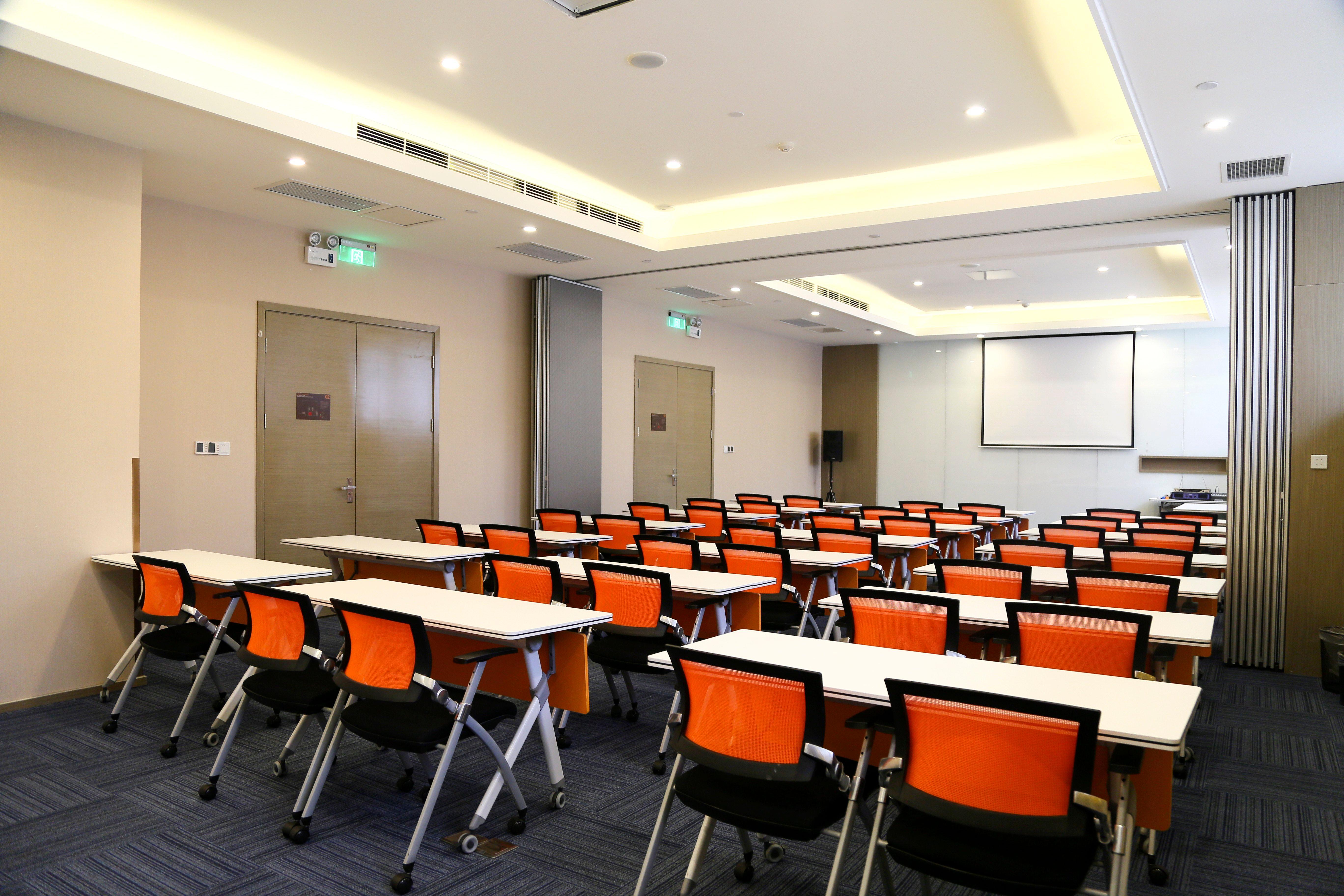 Holiday Inn Express Chengdu Jinniu By Ihg Esterno foto